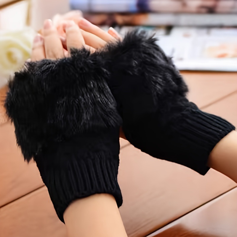 Women's Knit Fingers Gloves Soft Polyester - Image 2
